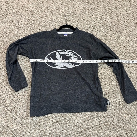 Mizzou Pull-Over Gray Sweater, Size Small - Picture 5 of 7